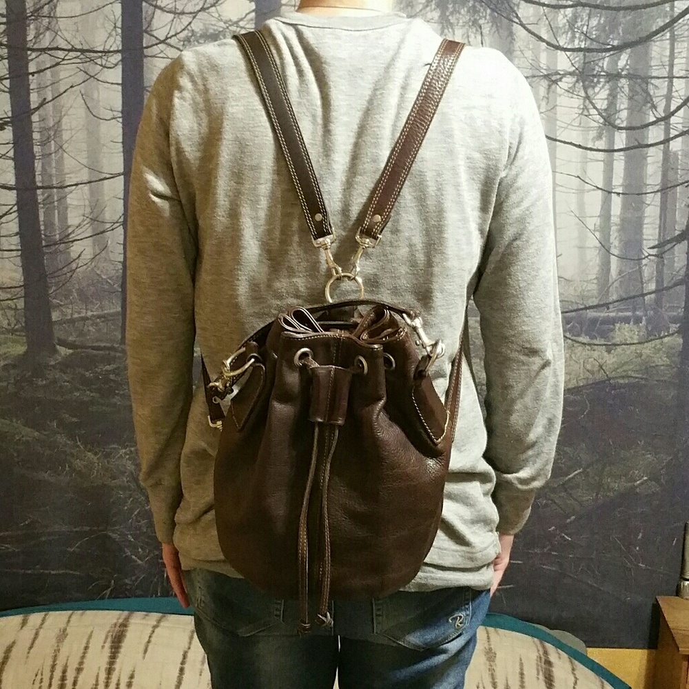 *SOLD* Rugby / m0851 leather convertible backpack - Picture 3 of 8